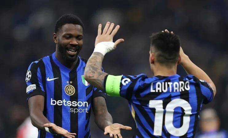 拉齐奥半场三球大胜，主场战绩迅速攀升前列的简单介绍