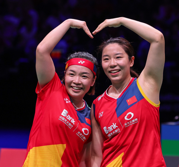 包含英格兰羽毛球队强势印尼羽毛球队,马琳关键制胜的词条 包含英格兰羽毛球队强势印尼羽毛球队,马琳关键制胜的词条