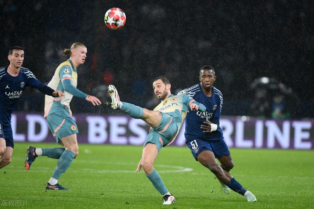 曼城力挫对手,晋级欧冠淘汰赛 曼城力挫对手,晋级欧冠淘汰赛