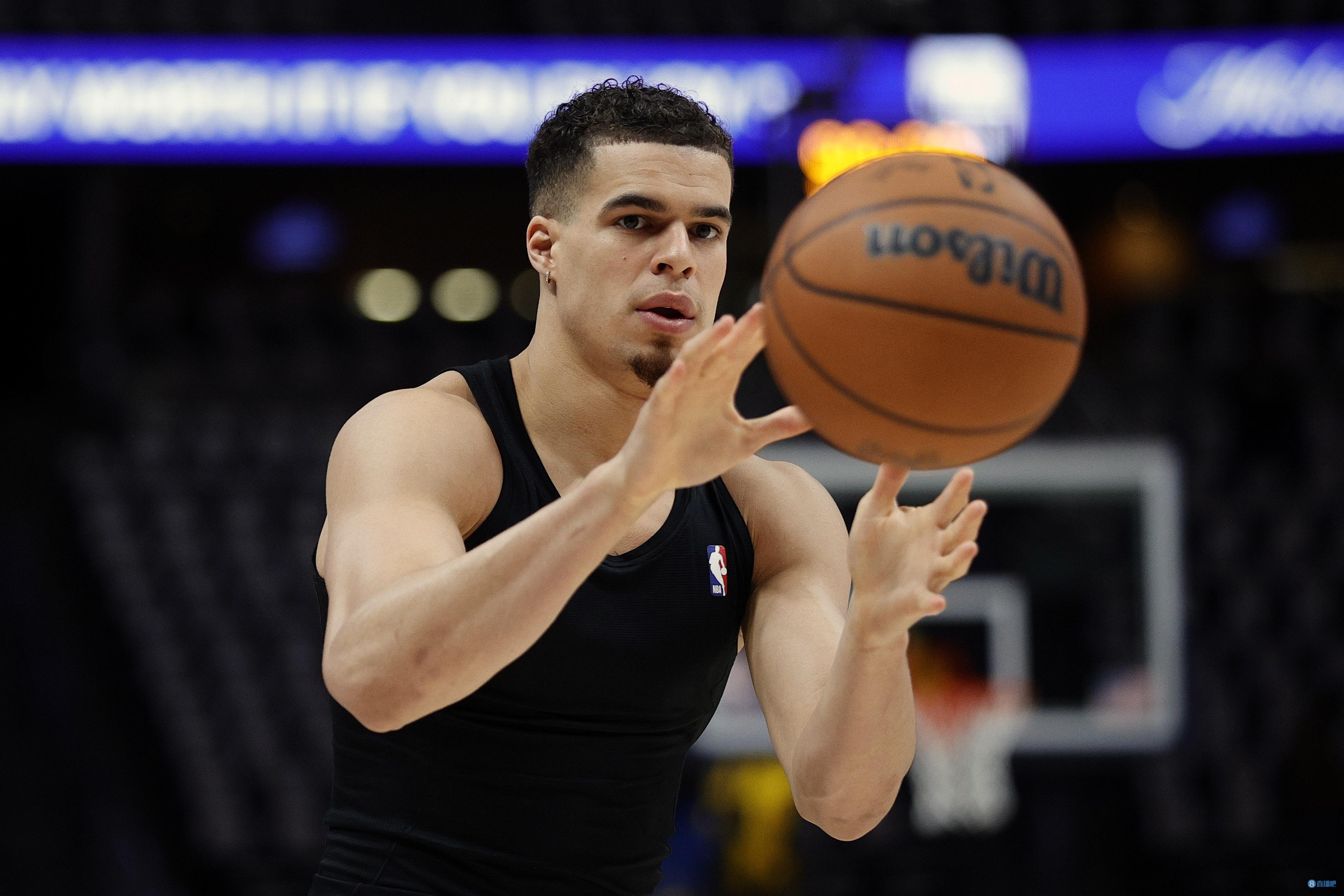 包含猛龙队后卫迈克尔状态急速走高的词条 包含猛龙队后卫迈克尔状态急速走高的词条