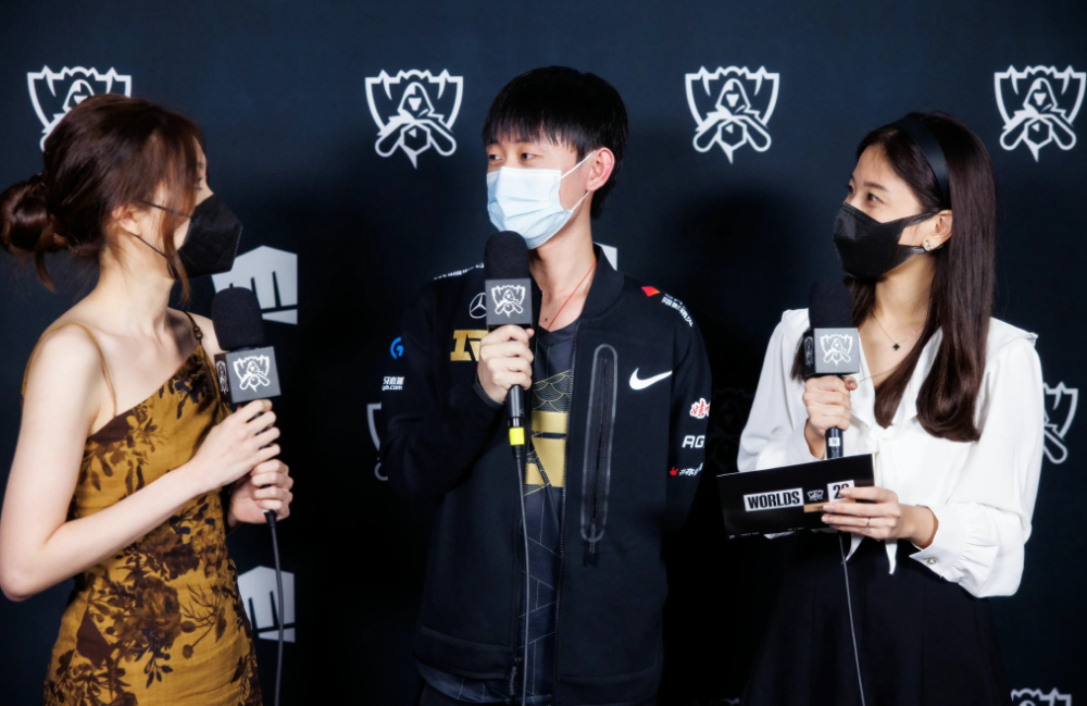 RNG翻盘V5,Deft三分雨点燃全场的简单介绍 RNG翻盘V5,Deft三分雨点燃全场的简单介绍