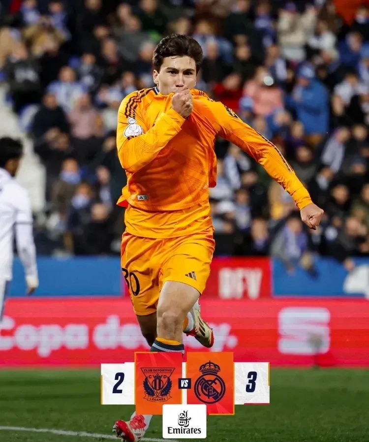 包含皇马主场告捷,卢卡斯助攻瓦拉内建功的词条 包含皇马主场告捷,卢卡斯助攻瓦拉内建功的词条