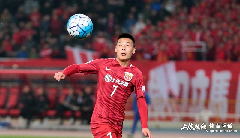 武磊破门再现神勇，贡献关键进球