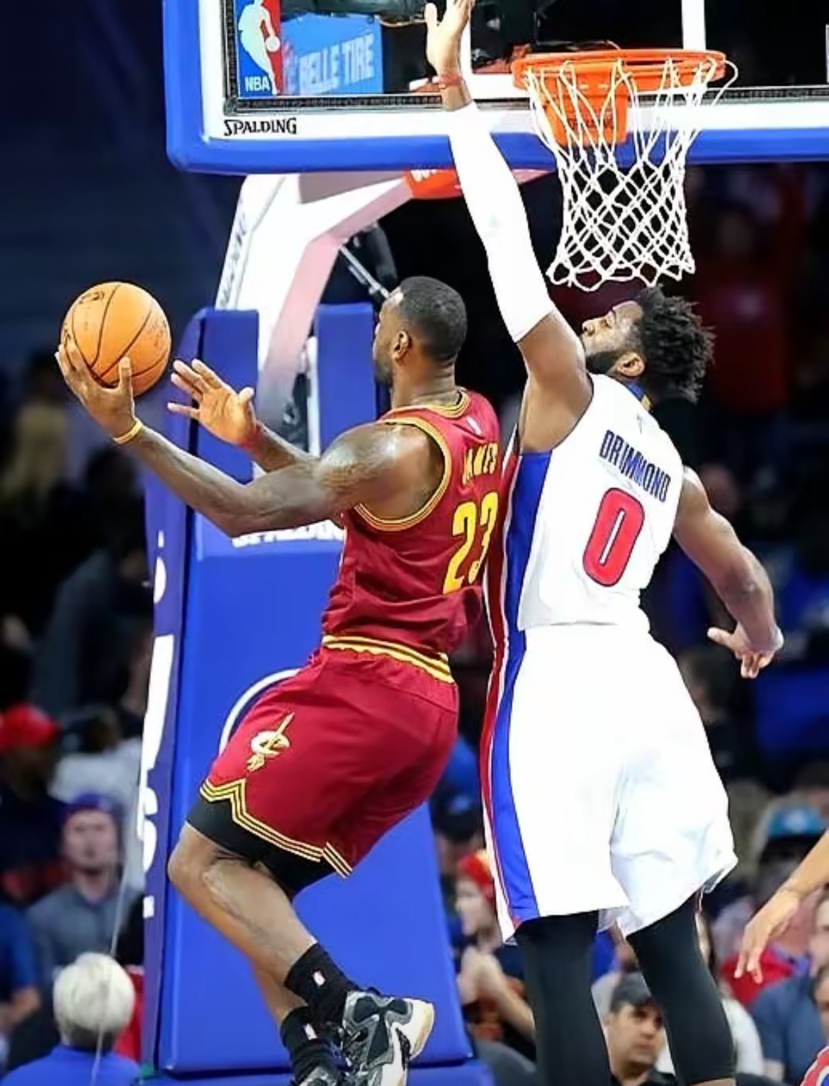 关于法国男篮绝地反击塞尔维亚男篮，布克统治全场的信息