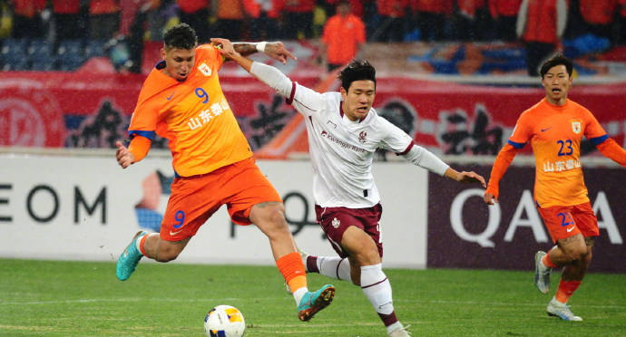 外援出色发挥,助球队锁定胜利 外援出色发挥,助球队锁定胜利