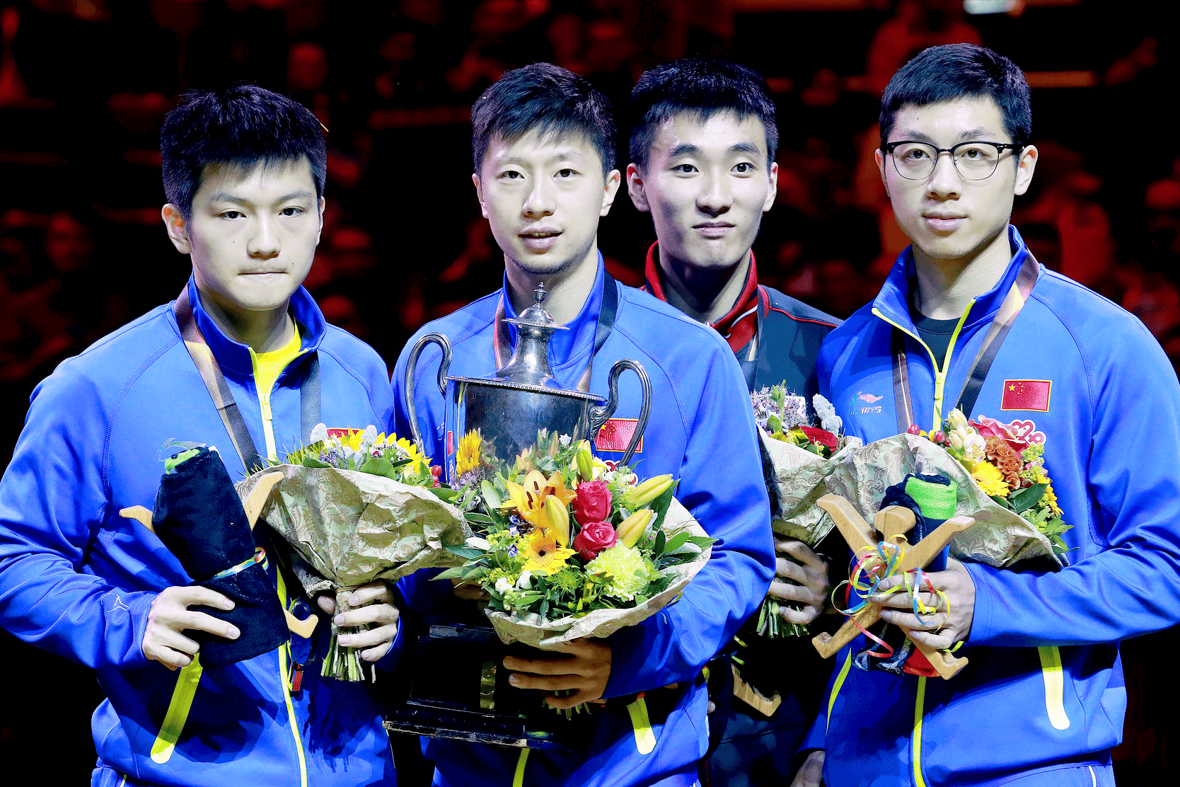 包含英国乒乓球队逆转瑞典乒乓球队，马龙打破历史纪录的词条