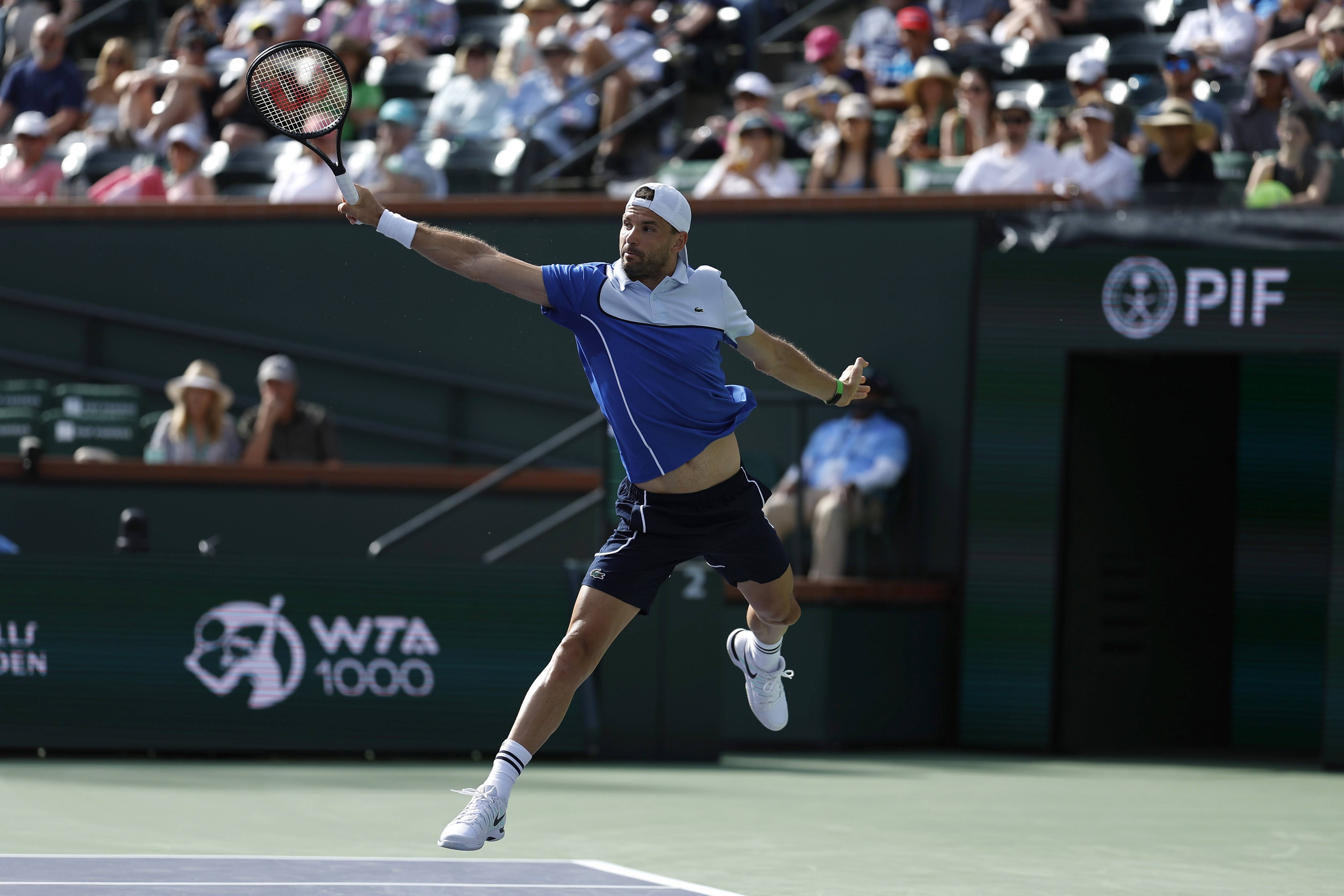 世界网球队鏖战美国网球队,梅德韦杰夫爆发神勇的简单介绍 世界网球队鏖战美国网球队,梅德韦杰夫爆发神勇的简单介绍