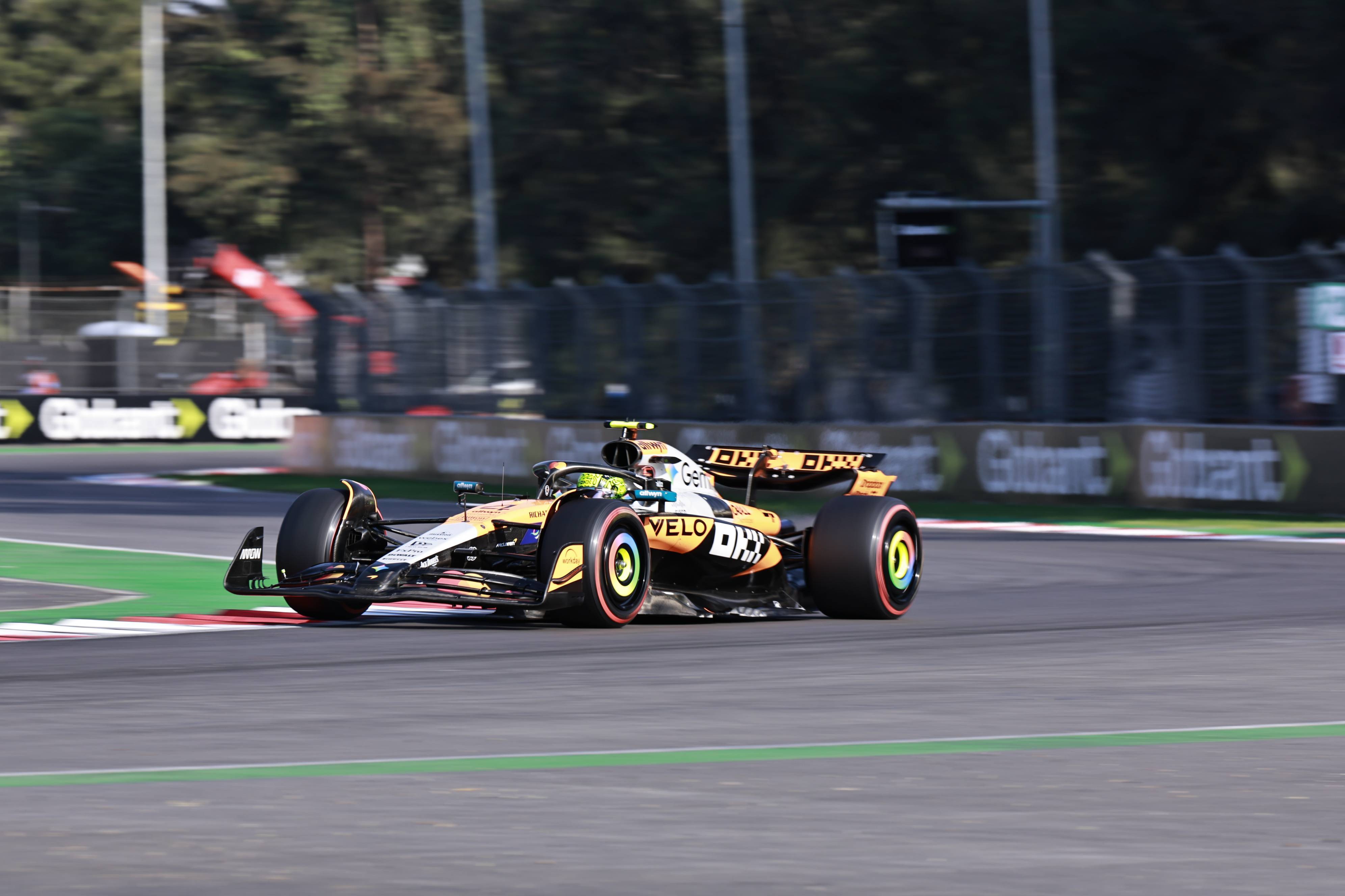 关于红牛车队轻取红牛二队,塞恩斯扛起全队的信息 关于红牛车队轻取红牛二队,塞恩斯扛起全队的信息