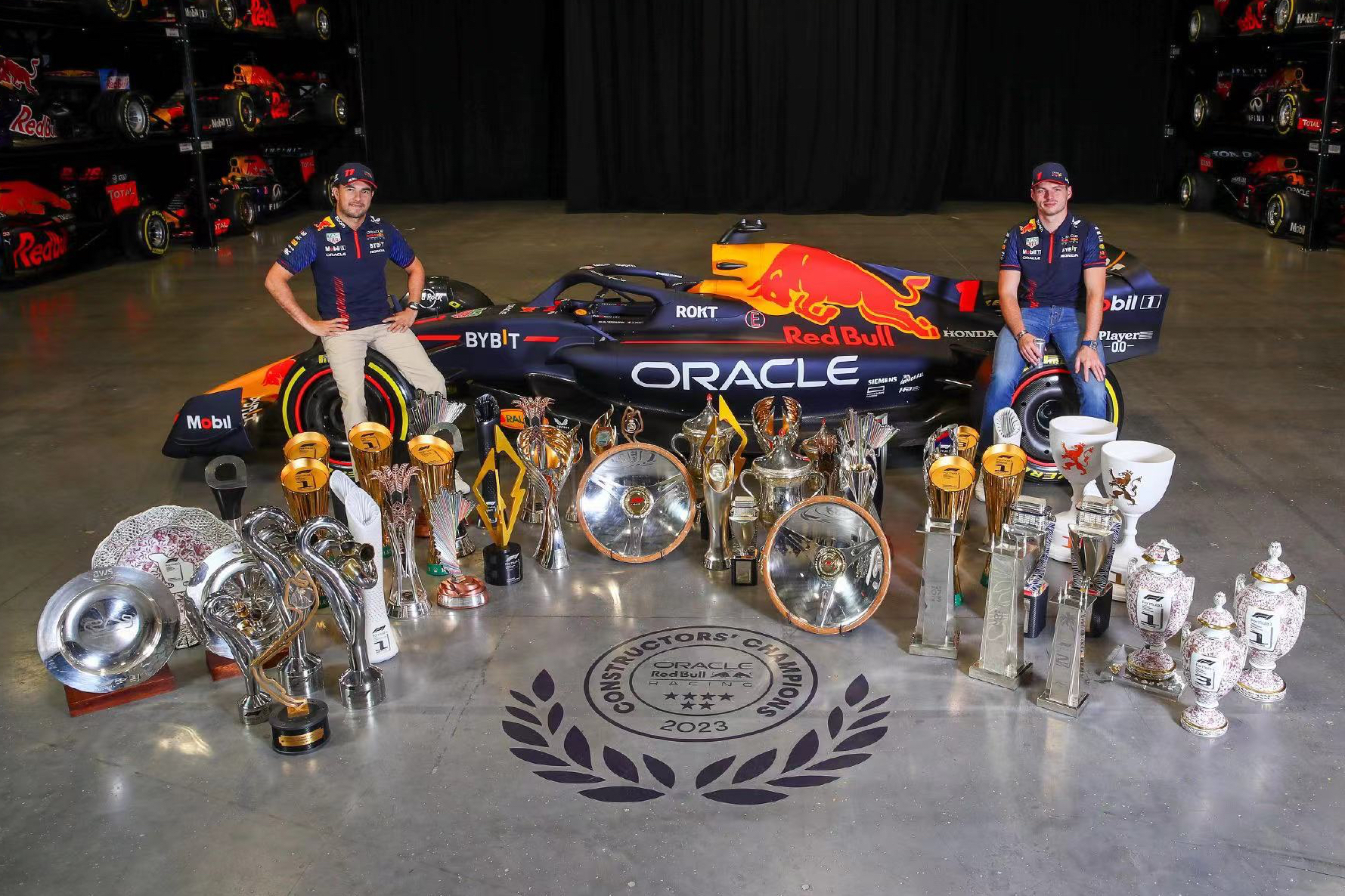 关于法拉利横扫红牛车队，阿隆索扛起全队的信息