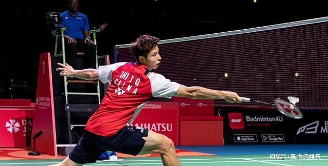 泰国队逆转韩国队，黄鸭组合点燃赛场