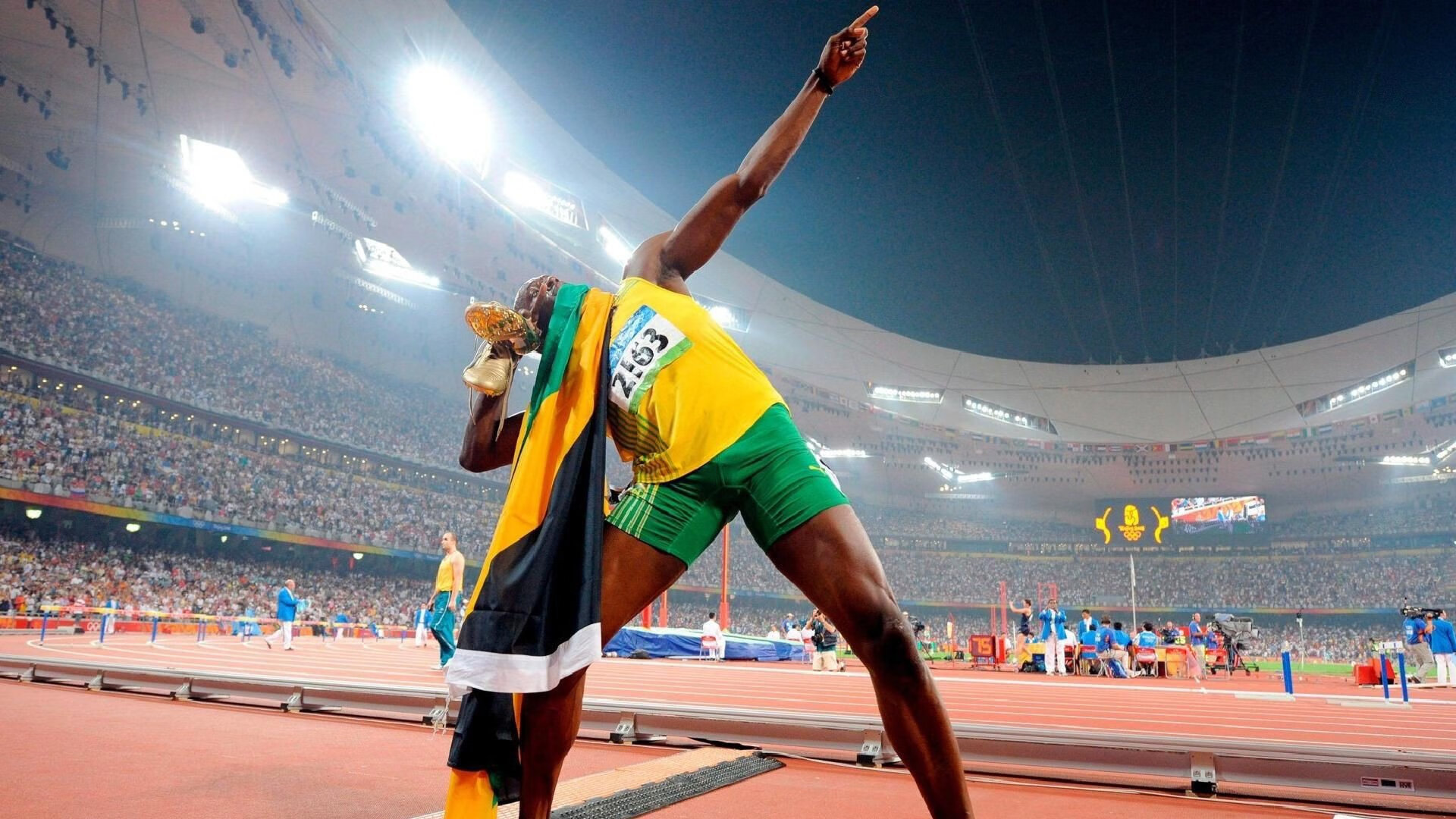 库里式爆发点燃全场，掘金队最后时刻绝地反击险胜浙江队